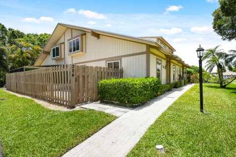 Touwnhouse à louer à Jupiter, Floride: 2 chambres, 94.95 m2 № 2169470 - photo 2