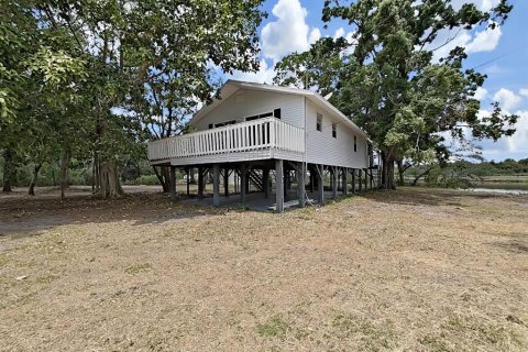 House in Tampa, Florida 2 bedrooms, 84.73 sq.m. № 1678116 - photo 11
