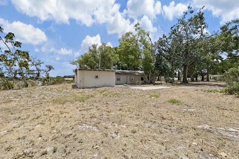 House in Tampa, Florida 2 bedrooms, 84.73 sq.m. № 1678116 - photo 14