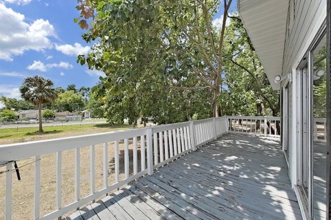 House in Tampa, Florida 2 bedrooms, 84.73 sq.m. № 1678116 - photo 15