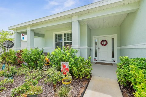 House in Palm Coast, Florida 3 bedrooms, 186.73 sq.m. № 1812616 - photo 4