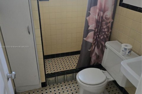 Casa en alquiler en Hollywood, Florida, 1 dormitorio, 55.83 m2 № 1931764 - foto 7