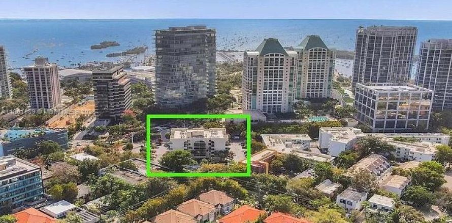 Condo à Miami, Floride, 2 chambres № 1892189