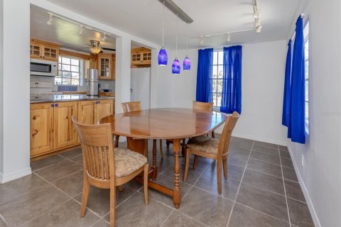 House in Bradenton, Florida 3 bedrooms, 172.61 sq.m. № 1812431 - photo 4