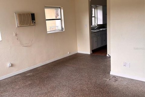 Appartement à louer à Saint Petersburg, Floride: 3 chambres, 99.41 m2 № 2412708 - photo 4