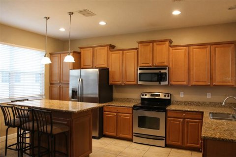 Townhouse in Tampa, Florida 4 bedrooms, 224.45 sq.m. № 2376779 - photo 27