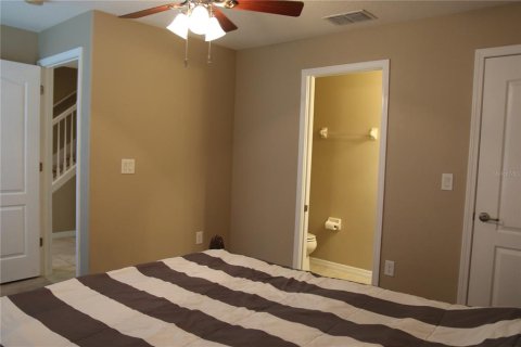 Townhouse in Tampa, Florida 4 bedrooms, 224.45 sq.m. № 2376779 - photo 14
