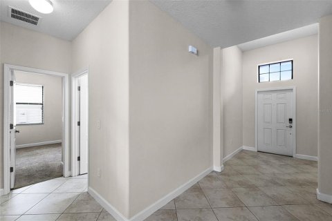 House in Winter Garden, Florida 5 bedrooms, 234.67 sq.m. № 1849644 - photo 23