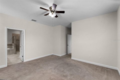 House in Winter Garden, Florida 5 bedrooms, 234.67 sq.m. № 1849644 - photo 20