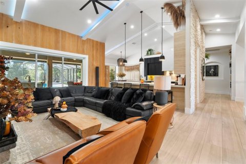 Villa ou maison à vendre à Kissimmee, Floride: 4 chambres, 335.01 m2 № 1552085 - photo 16