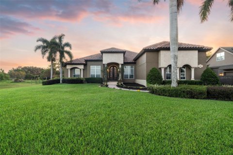Villa ou maison à vendre à Kissimmee, Floride: 4 chambres, 335.01 m2 № 1552085 - photo 5