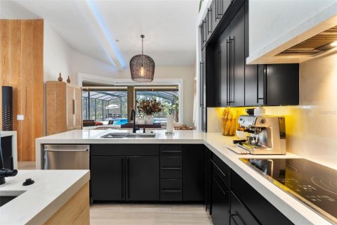 Villa ou maison à vendre à Kissimmee, Floride: 4 chambres, 335.01 m2 № 1552085 - photo 22