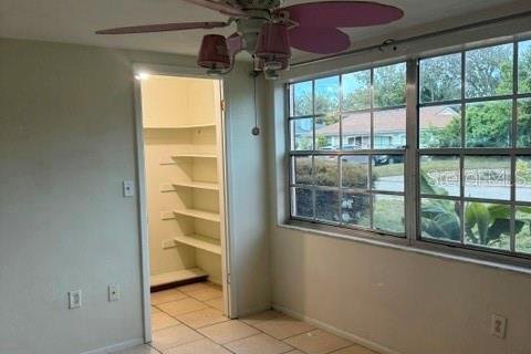 Villa ou maison à louer à Hudson, Floride: 3 chambres, 125.98 m2 № 2354668 - photo 6