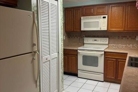 Villa ou maison à louer à Hudson, Floride: 3 chambres, 125.98 m2 № 2354668 - photo 17