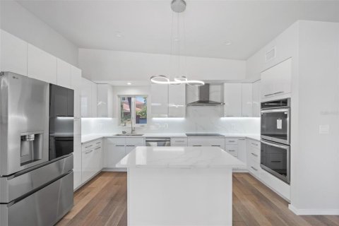 Casa en venta en Holmes Beach, Florida, 4 dormitorios, 264.4 m2 № 2101650 - foto 6