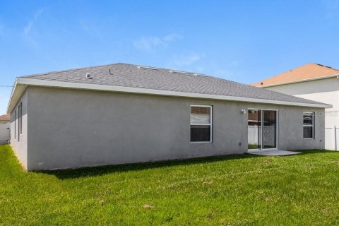 House in Kissimmee, Florida 4 bedrooms, 167.78 sq.m. № 2116885 - photo 16
