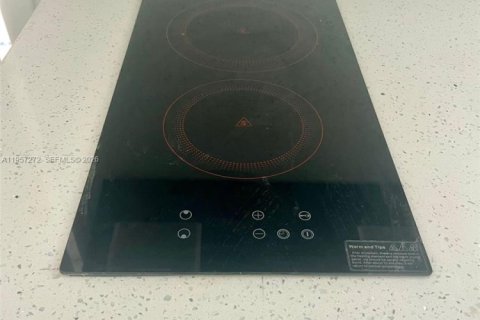 House in West Park, Florida 1 bedroom, 115.38 sq.m. № 2011256 - photo 4