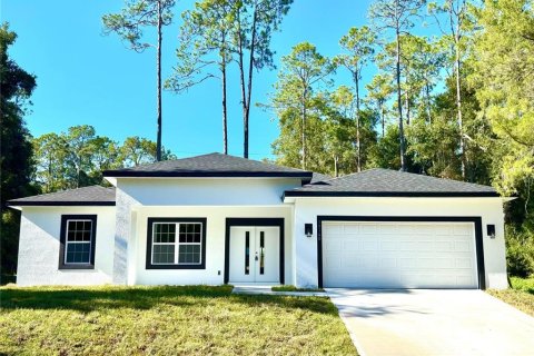 House in Citrus Springs, Florida 3 bedrooms, 142.05 sq.m. № 2103393