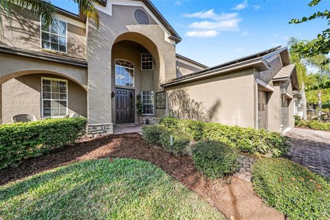 House in Land O' Lakes, Florida 5 bedrooms, 271.55 sq.m. № 2203553 - photo 6