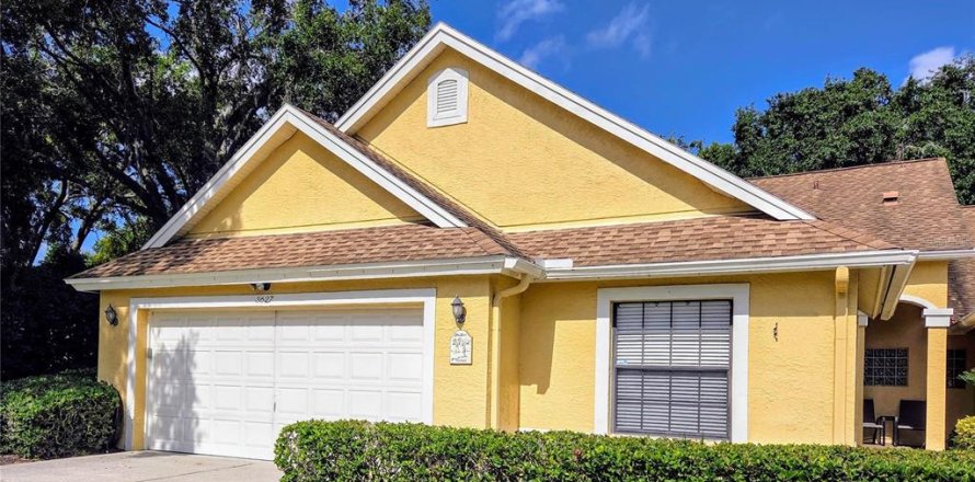 Condo in New Port Richey, Florida, 2 bedrooms  № 1754995