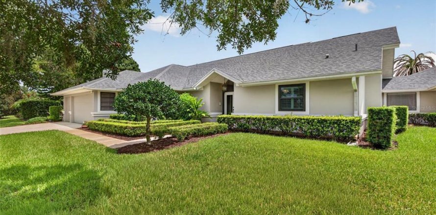 Casa en Tarpon Springs, Florida 3 dormitorios, 252.04 m2 № 2266604
