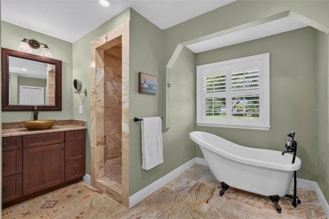 Casa en venta en Tarpon Springs, Florida, 3 dormitorios, 252.04 m2 № 2266604 - foto 29