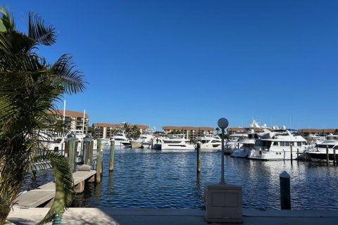 Condo in Jupiter, Florida, 2 bedrooms  № 2188157