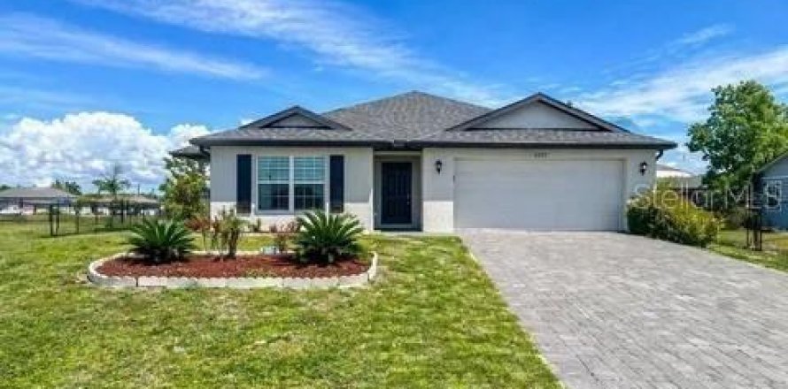 Casa en Cape Coral, Florida 4 dormitorios, 168.06 m2 № 2299280