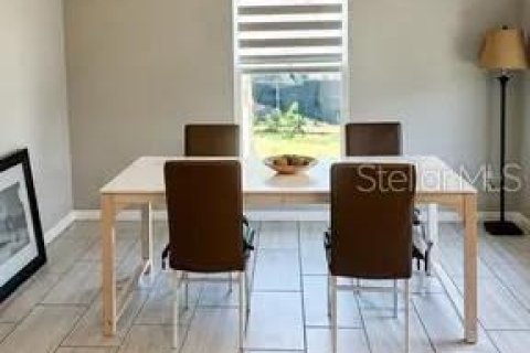 Casa en venta en Cape Coral, Florida, 4 dormitorios, 168.06 m2 № 2299280 - foto 8
