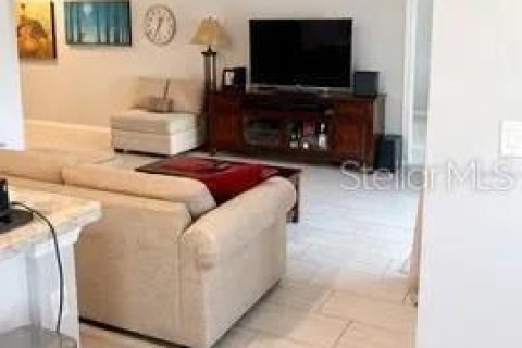 Casa en venta en Cape Coral, Florida, 4 dormitorios, 168.06 m2 № 2299280 - foto 7