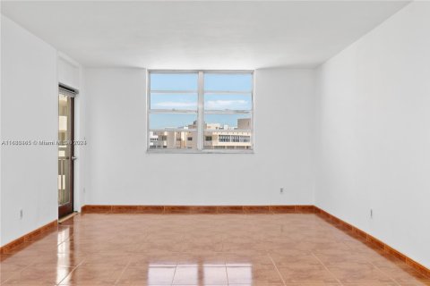 Copropriété à louer à Hallandale Beach, Floride: 1 chambre, 80.82 m2 № 1936395 - photo 5