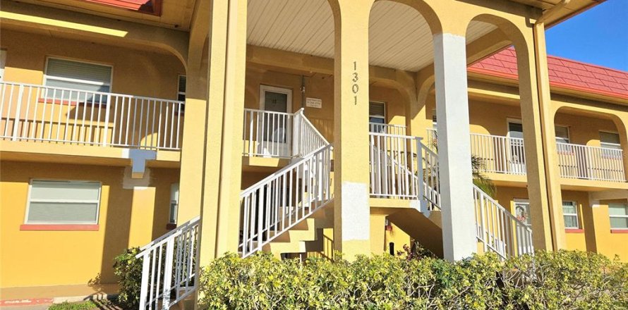 Condo in Clearwater, Florida, 2 bedrooms № 1518778