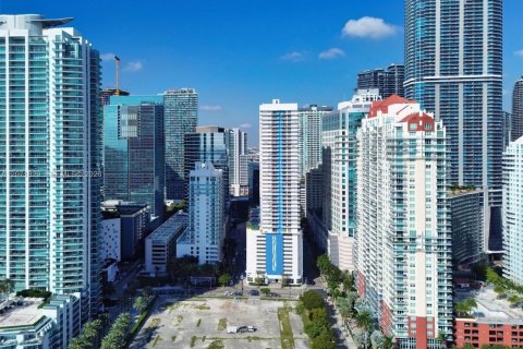 Copropriété à louer à Miami, Floride: 2 chambres, 99.59 m2 № 2303674 - photo 23