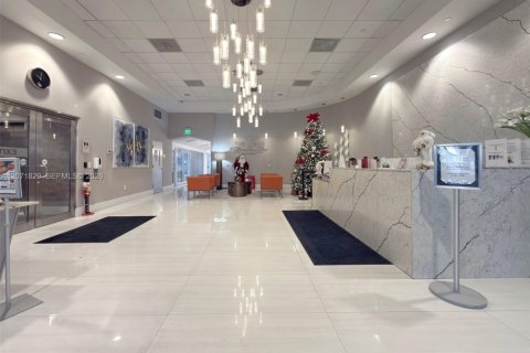 Copropriété à louer à Miami, Floride: 2 chambres, 99.59 m2 № 2303674 - photo 24