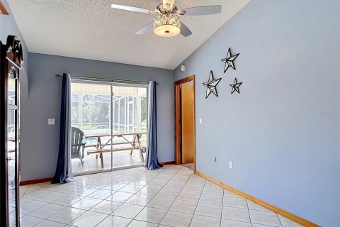 Casa en venta en Spring Hill, Florida, 3 dormitorios, 167.41 m2 № 2361296 - foto 10