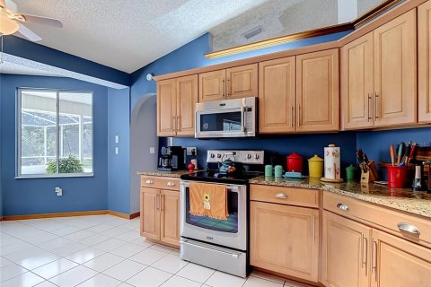Casa en venta en Spring Hill, Florida, 3 dormitorios, 167.41 m2 № 2361296 - foto 19