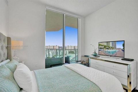 Copropriété à vendre à Sunny Isles Beach, Floride: 3 chambres, 135.45 m2 № 1926256 - photo 17