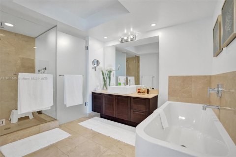 Copropriété à vendre à Sunny Isles Beach, Floride: 3 chambres, 135.45 m2 № 1926256 - photo 26