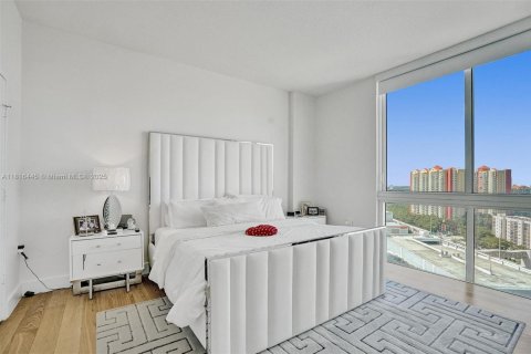 Copropriété à vendre à Sunny Isles Beach, Floride: 3 chambres, 135.45 m2 № 1926256 - photo 23