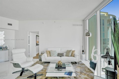 Copropriété à vendre à Sunny Isles Beach, Floride: 3 chambres, 135.45 m2 № 1926256 - photo 14
