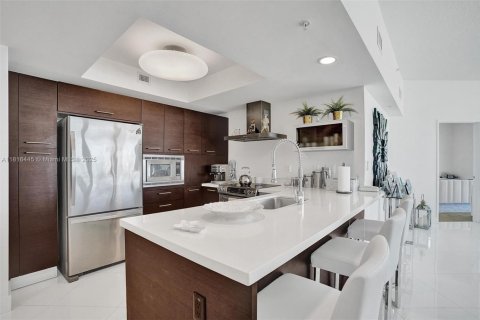 Copropriété à vendre à Sunny Isles Beach, Floride: 3 chambres, 135.45 m2 № 1926256 - photo 4
