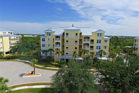 Condominio en venta en Englewood, Florida, 3 dormitorios, 160.63 m2 № 1718637 - foto 3