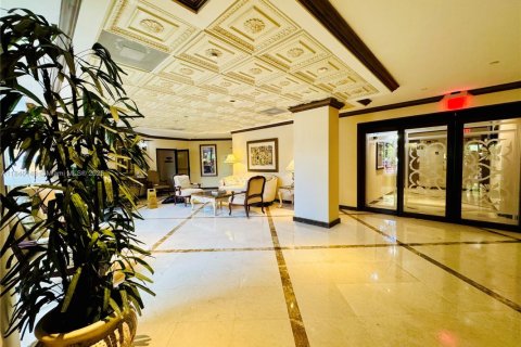 Copropriété à vendre à Aventura, Floride: 2 chambres, 96.9 m2 № 1936679 - photo 2