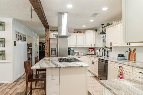 Casa en venta en Fort Meade, Florida, 4 dormitorios, 323.86 m2 № 1876312 - foto 9