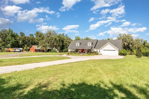 Casa en venta en Fort Meade, Florida, 4 dormitorios, 323.86 m2 № 1876312 - foto 1