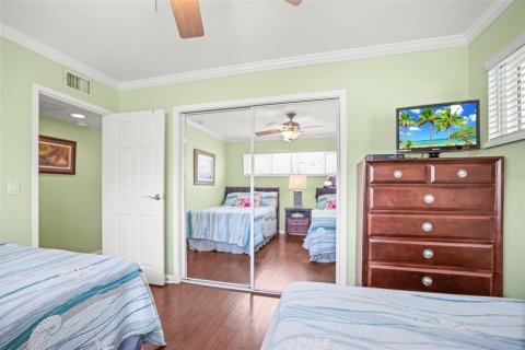 Condo in Dunedin, Florida, 2 bedrooms  № 1856526 - photo 15