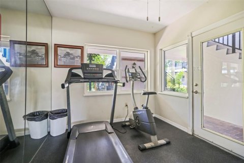 Condo in Dunedin, Florida, 2 bedrooms  № 1856526 - photo 28
