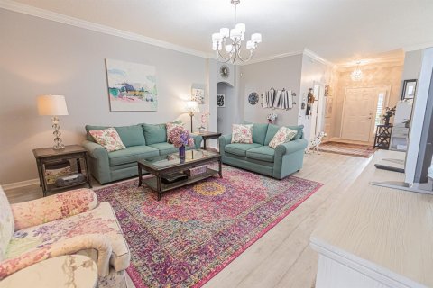 Casa en venta en Port St. Lucie, Florida, 2 dormitorios, 147.25 m2 № 2078333 - foto 2