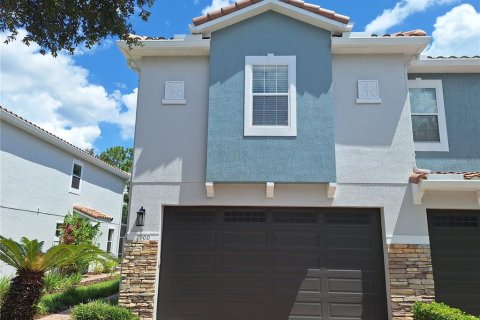 Townhouse in Oviedo, Florida 3 bedrooms, 162.86 sq.m. № 1866636 - photo 2