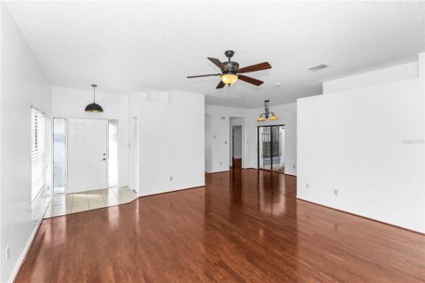 Casa en alquiler en Orlando, Florida, 3 dormitorios, 148.64 m2 № 1904876 - foto 3
